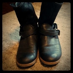 Women's size 9 boots